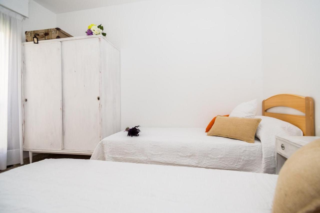 Roig Apartment *